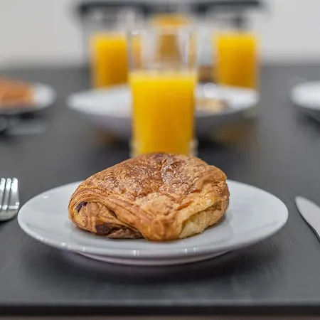 5#two Bedrooms#champs Elysees#arc De Triomphe#ac *