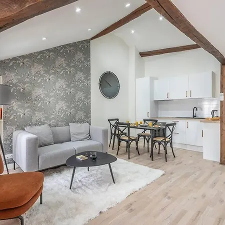5#two Bedrooms#champs Elysees#arc De Triomphe#ac アパート パリ
