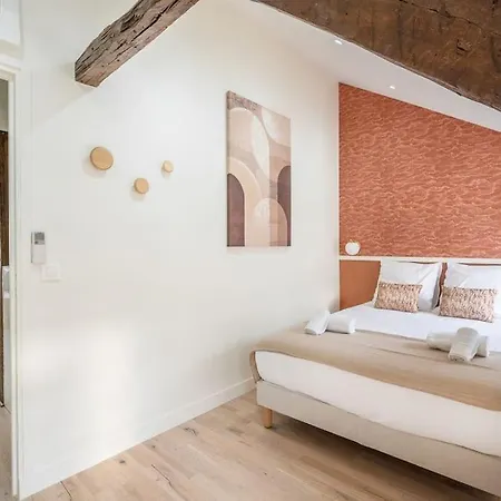 5 Two Bedrooms Champs Elysées Arc De Triomphe Ac Appartamento