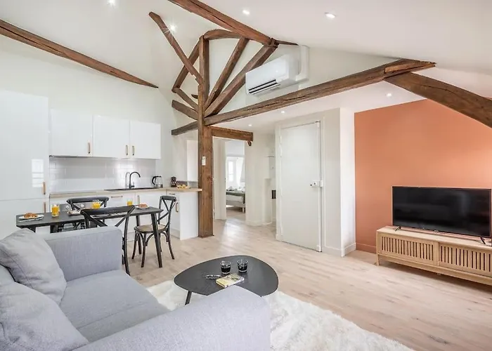 5#two Bedrooms#champs Elysees#arc De Triomphe#ac * Париж