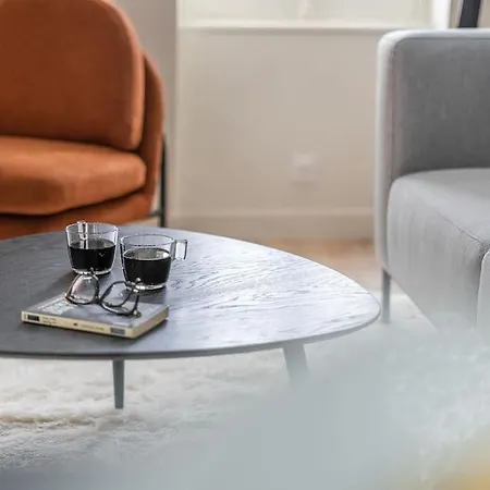 5#two Bedrooms#champs Elysees#arc De Triomphe#ac Paryż