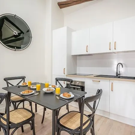 5#two Bedrooms#champs Elysees#arc De Triomphe#ac Apartament *