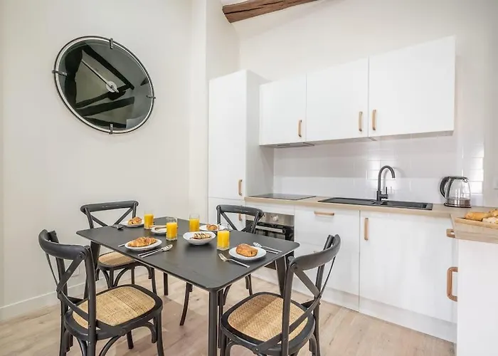 5#two Bedrooms#champs Elysees#arc De Triomphe#ac Apartament *